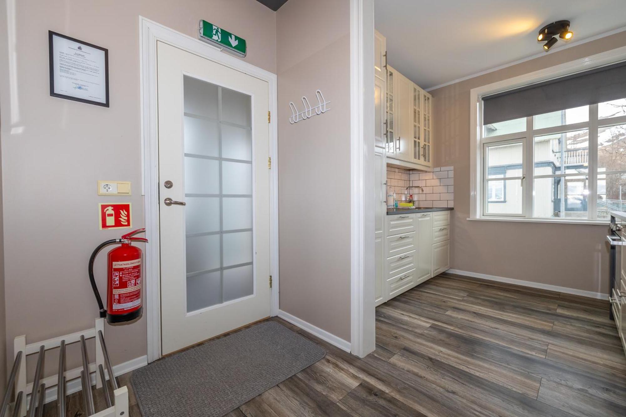 Ferienwohnung Bjarnabuth Húsavík Exterior foto