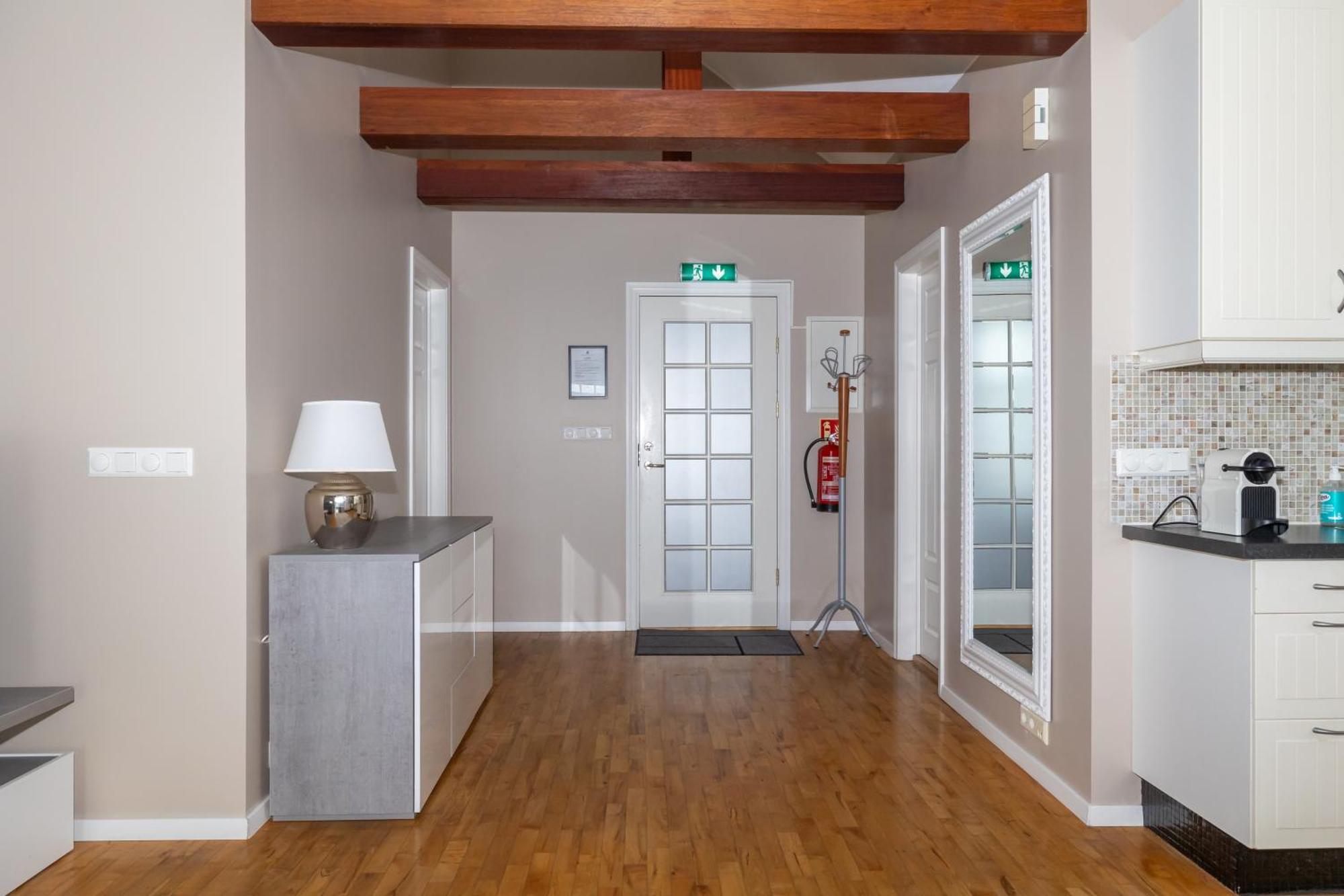 Ferienwohnung Bjarnabuth Húsavík Exterior foto