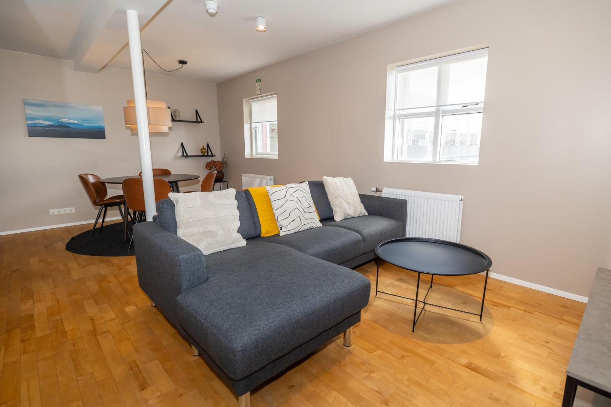 Ferienwohnung Bjarnabuth Húsavík Exterior foto