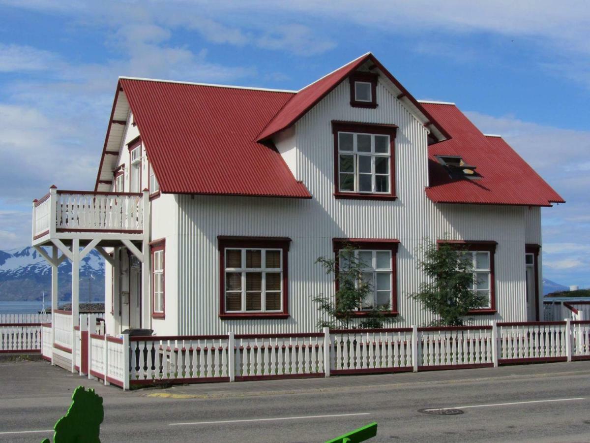 Ferienwohnung Bjarnabuth Húsavík Exterior foto